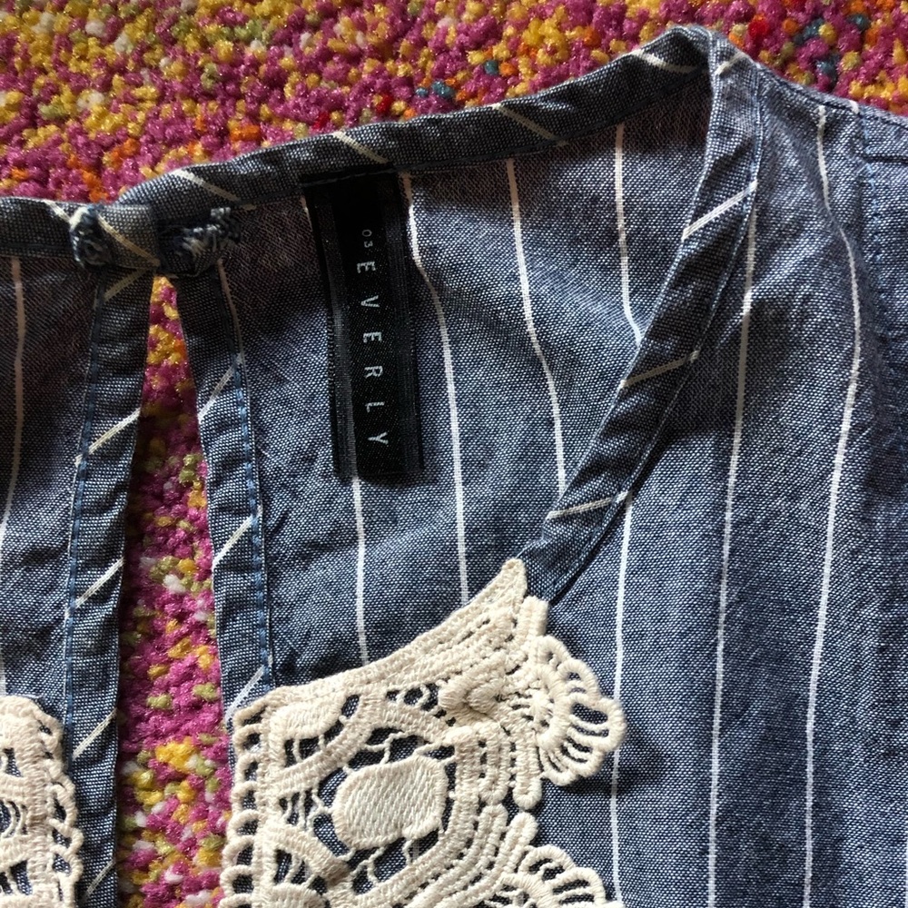 Summer chambray dress with knitted scallop detail